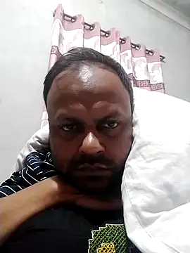 Snapshot of Niladri1410 chatting on January 2025 05:42:01 PM Niladri1410 online show from January 2025 05:42:01 PM