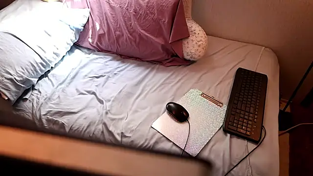 xxpixeyxx online show from September 2025 06:22:02 PM