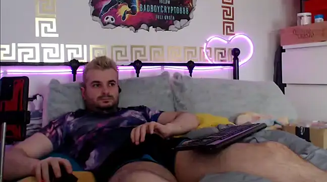 Snapshot of erotico69xxx chatting on February 2025 12:25:02 PM erotico69xxx online show from February 2025 12:25:02 PM