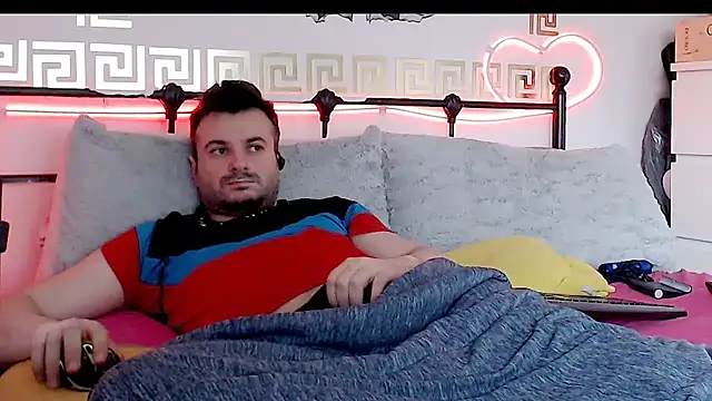 Snapshot of erotico69xxx chatting on September 2025 12:17:02 PM erotico69xxx online show from September 2025 12:17:02 PM