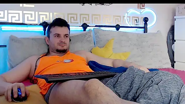 Snapshot of erotico69xxx chatting on September 2025 12:40:02 PM erotico69xxx online show from September 2025 12:40:02 PM