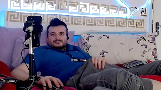 Snapshot of erotico69xxx chatting on October 2025 12:51:01 PM erotico69xxx online show from October 2025 12:51:01 PM