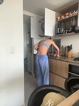 Ameellie online show from October 2025 03:22:02 PM