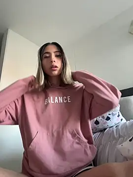 Ameellie online show from February 2026 10:06:01 PM