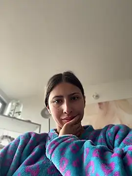 Ameellie online show from April 2026 01:43:02 PM