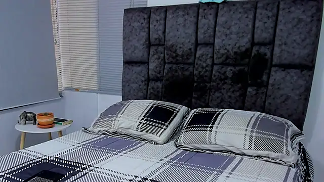 Zack Froone online show from February 2025 01:54:02 PM