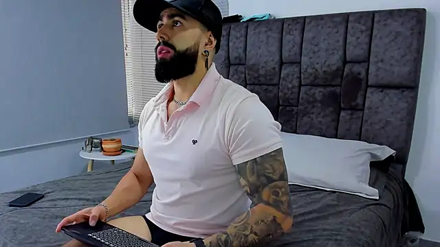 Zack Froone online show from February 2025 02:26:01 PM