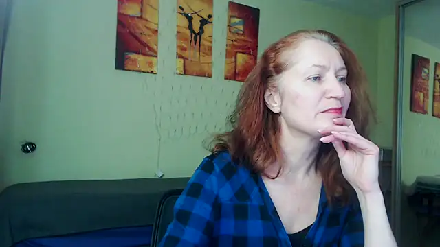 AmellyGrand online show from February 2025 01:30:01 PM