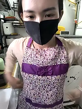 I AM NOT A SLUT online show from October 2025 01:46:01 AM