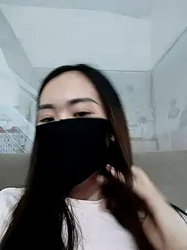 I AM NOT A SLUT online show from October 2025 02:37:02 AM