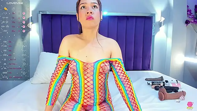 Snapshot of SaraRiley chatting on September 2025 10:58:02 PM SaraRiley online show from September 2025 10:58:02 PM