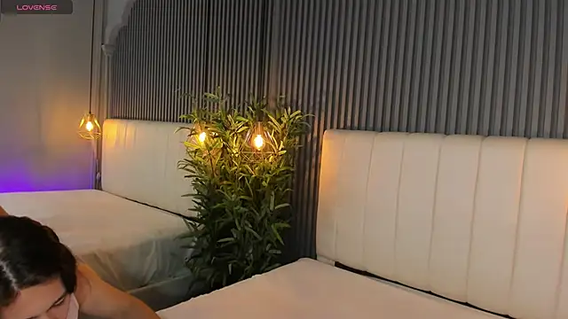 Snapshot of SaraRiley chatting on January 2026 10:36:02 PM SaraRiley online show from January 2026 10:36:02 PM