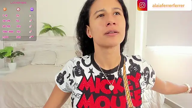 Snapshot of Alaia_Ferrer_ chatting on February 2025 08:26:01 PM Alaia Ferrer online show from February 2025 08:26:01 PM