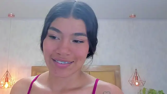 MILEY JOAS2 online show from March 2025 07:39:01 PM