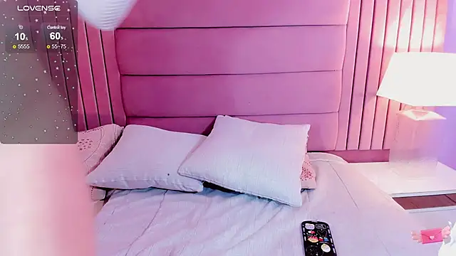 andrea alvarz online show from December 2024 08:13:01 AM