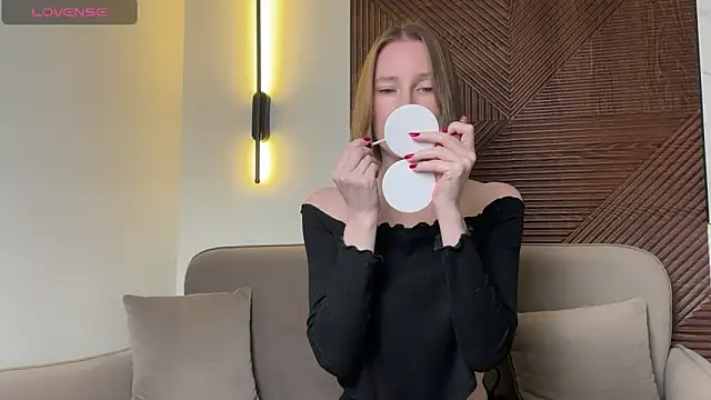 MonikaBos online show from February 2026 08:42:02 PM