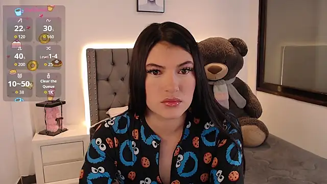 Nicols66 online show from June 2026 11:39:01 PM