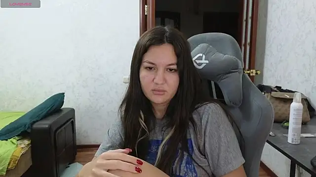 Snapshot of Nelly_Fischer chatting on March 2025 08:21:01 PM Nelly Fischer online show from March 2025 08:21:01 PM