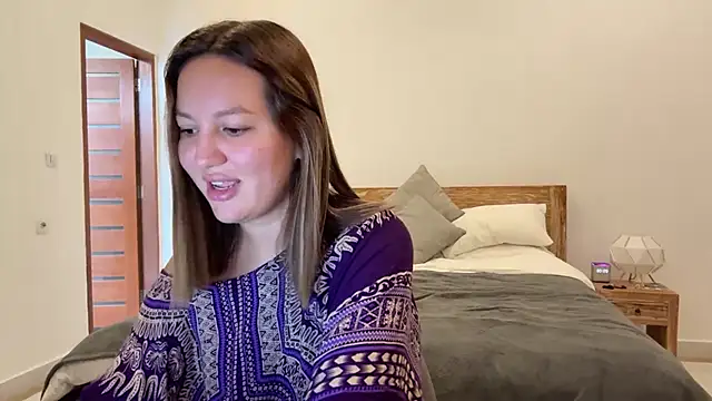 Snapshot of Nelly_Fischer chatting on September 2025 01:09:02 AM Nelly Fischer online show from September 2025 01:09:02 AM