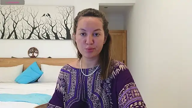 Snapshot of Nelly_Fischer chatting on November 2025 09:22:01 AM Nelly Fischer online show from November 2025 09:22:01 AM