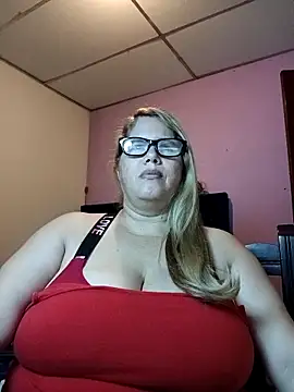 EllisW8 online show from April 2026 11:14:02 AM