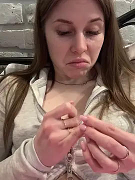 MilissaSee online show from March 2025 04:02:01 PM