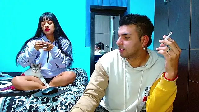 Snapshot of 2ScarletandRyan8 chatting on February 2025 10:08:02 AM 2ScarletandRyan8 online show from February 2025 10:08:02 AM