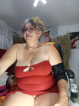 evelin hott online show from May 2026 09:42:02 PM