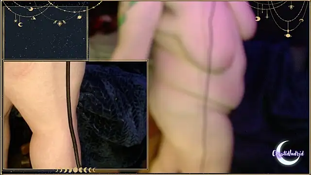 Snapshot of CryptidIndrid chatting on February 2025 04:59:01 AM CryptidIndrid online show from February 2025 04:59:01 AM