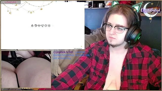 Snapshot of CryptidIndrid chatting on February 2025 10:58:01 PM CryptidIndrid online show from February 2025 10:58:01 PM