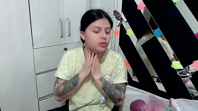 katery wok11 online show from November 2025 05:23:01 PM