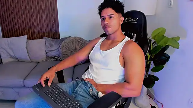 Snapshot of liam_collins21 chatting on September 2025 11:46:02 AM liam collins21 online show from September 2025 11:46:02 AM