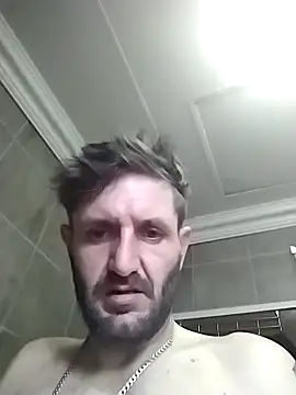 Nawtyslaveteen online show from January 2026 01:05:02 PM