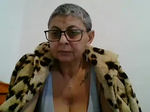 Snapshot of roseblak42 chatting on February 2025 02:26:01 PM roseblak42 online show from February 2025 02:26:01 PM