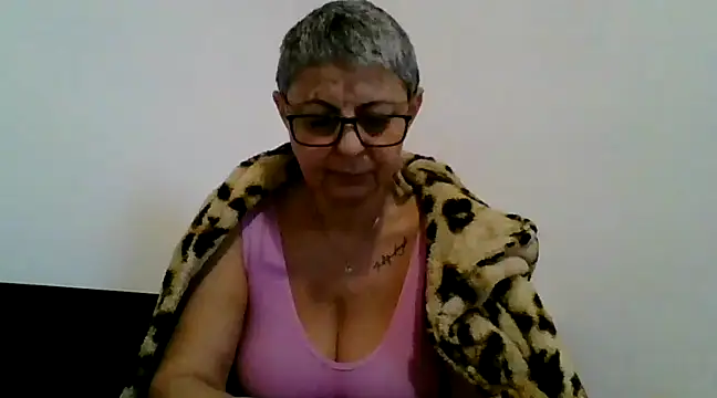 Snapshot of roseblak42 chatting on February 2025 03:24:02 PM roseblak42 online show from February 2025 03:24:02 PM