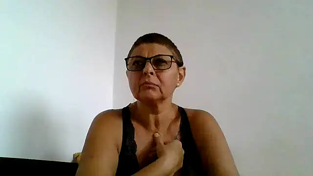 Snapshot of roseblak42 chatting on September 2025 03:13:01 PM roseblak42 online show from September 2025 03:13:01 PM