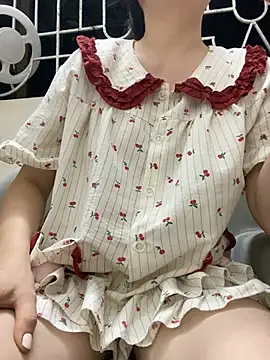 Ruby bear online show from June 2026 01:22:02 PM