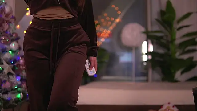 KaylaBray online show from December 2025 04:52:01 AM