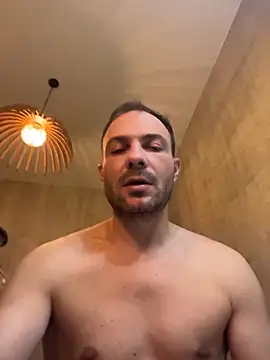 Adventurehotman online show from April 2026 07:22:02 PM