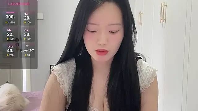 Snapshot of rose-u chatting on October 2025 02:12:02 AM rose-u online show from October 2025 02:12:02 AM