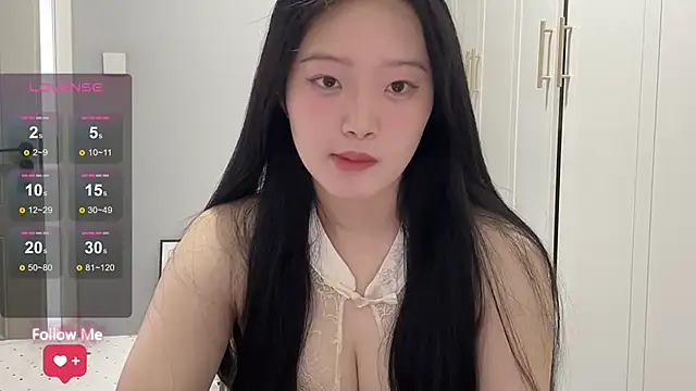 Snapshot of rose-u chatting on November 2025 01:30:02 AM rose-u online show from November 2025 01:30:02 AM