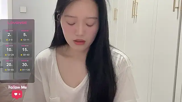 rose-u online show from March 2026 01:34:02 AM