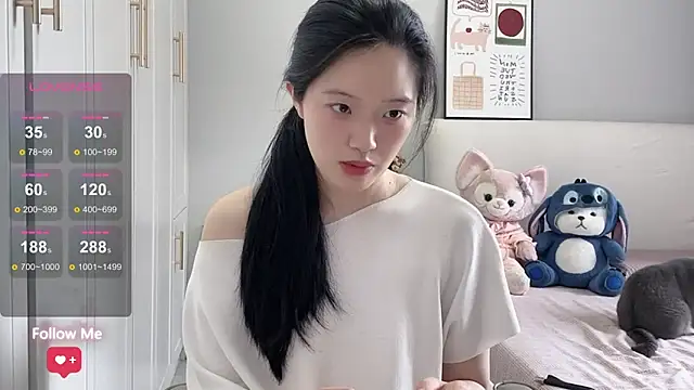 rose-u online show from April 2026 01:23:02 AM