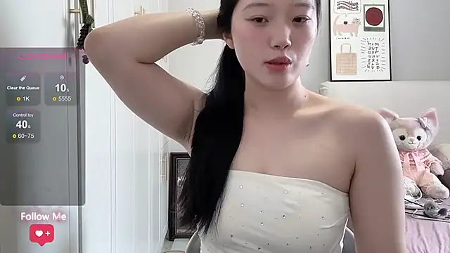 Snapshot of rose-u chatting on July 2026 12:46:01 AM rose-u online show from July 2026 12:46:01 AM