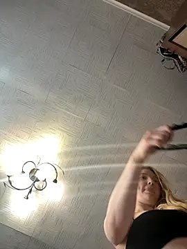 AmmyHot online show from November 2025 04:11:02 AM