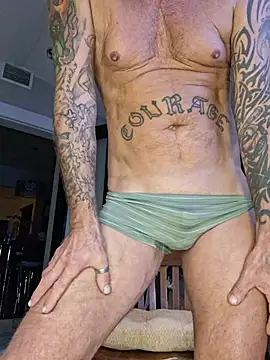 Snapshot of Hotbodyscottie chatting on July 2026 08:01:02 AM Hotbodyscottie online show from July 2026 08:01:02 AM