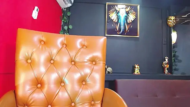 aitanarus online show from February 2025 06:51:01 PM