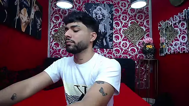 Alex BigDickkk online show from June 2026 07:15:02 PM