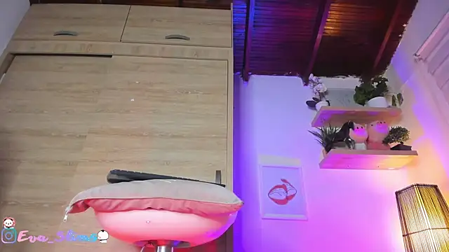 eva-slim- online show from February 2026 06:59:02 PM