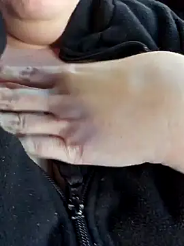 Snapshot of ashezjxm8698 chatting on February 2025 08:16:01 PM ashezjxm8698 online show from February 2025 08:16:01 PM